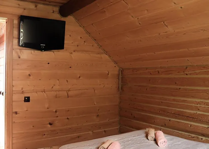 Ferienhaus арніка з чаном Worochta