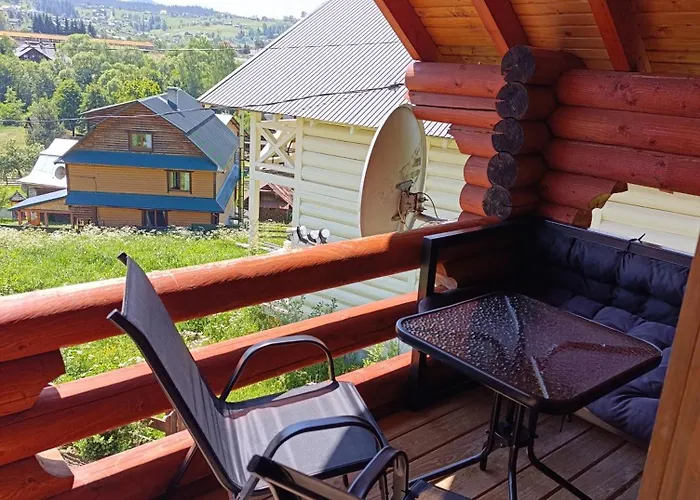 арніка з чаном Ferienhaus Worochta